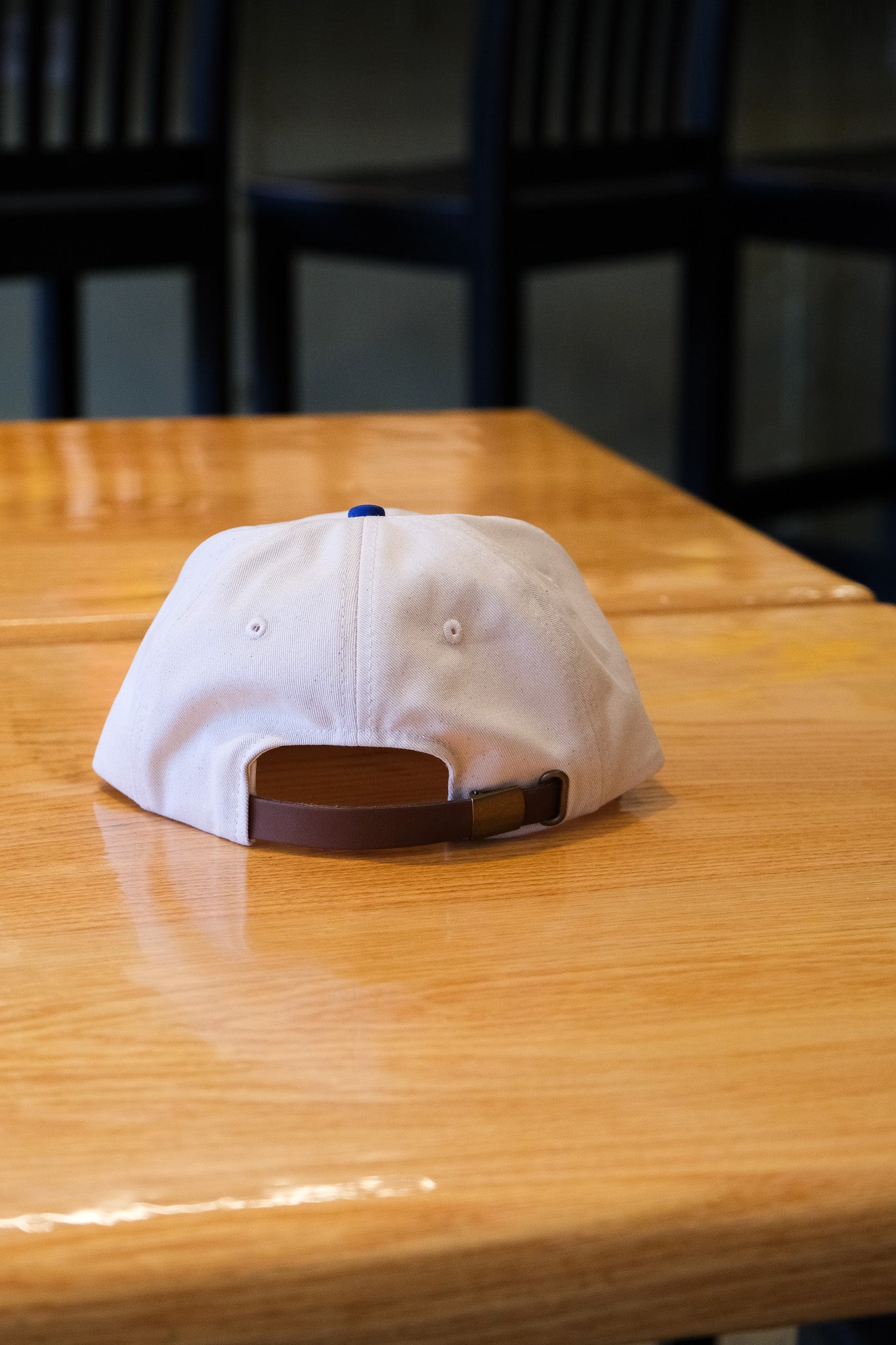 Two-tone flower hat